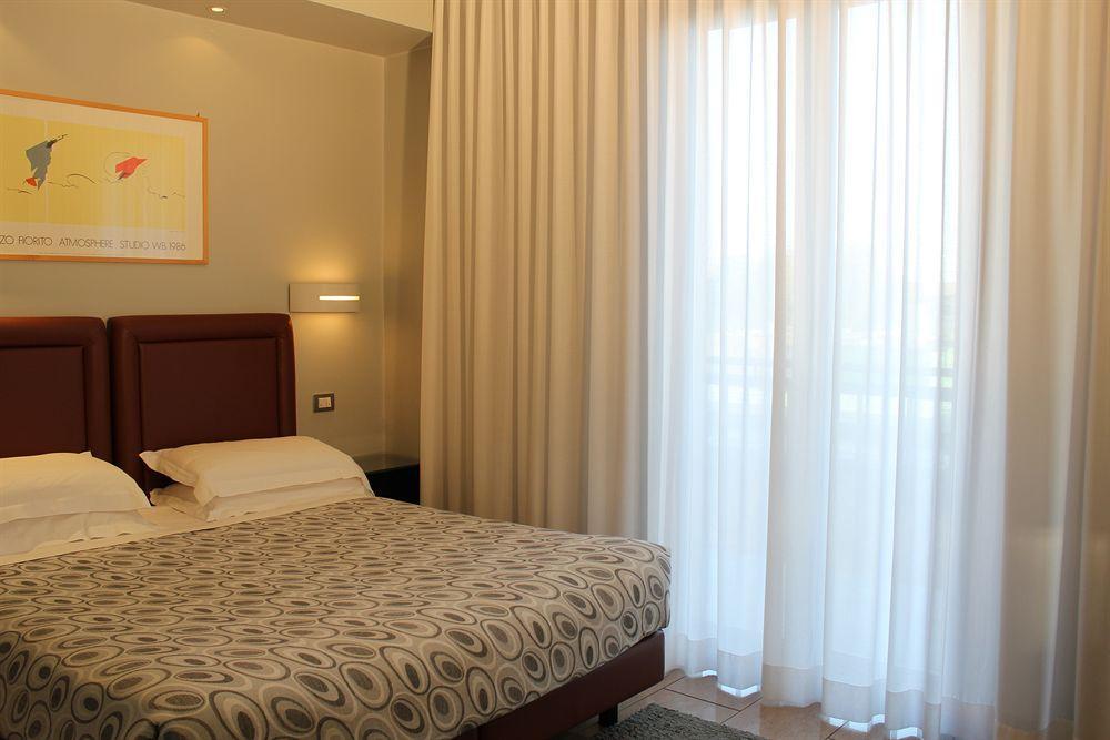 Hotel فيرونا المظهر الخارجي الصورة